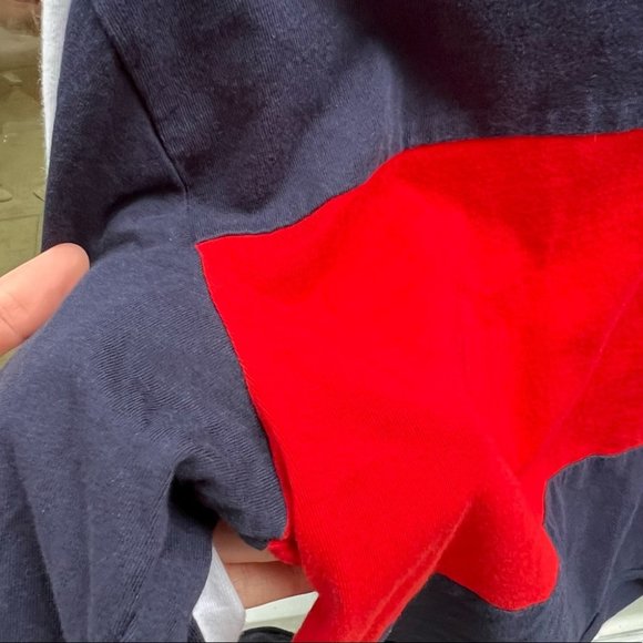 Aritzia TNA colour block cropped long sleeve tee - Picture 4 of 7